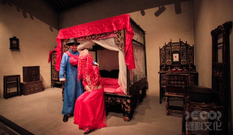 如何利用展覽館設計來展示科學研究和創(chuàng)新的成果？